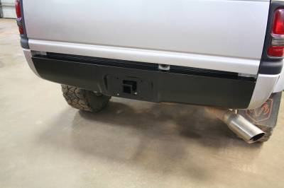 Big Hitch Products - 94-02 Dodge Ram Steel Roll Pan w/ License Plate Light Kit - Image 2
