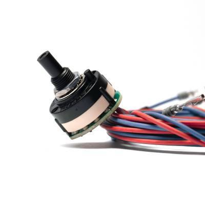 Calibrated Power - 2004.5-2010 LLY, LBZ, LMM Duramax (SOTF) DSP5 Switch - Image 3